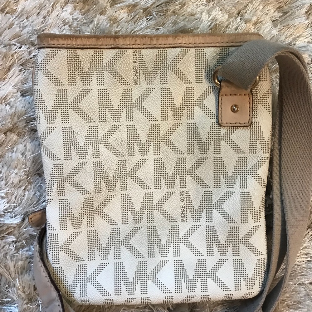 Michael Kors crossbody bag - Picture 3 of 6